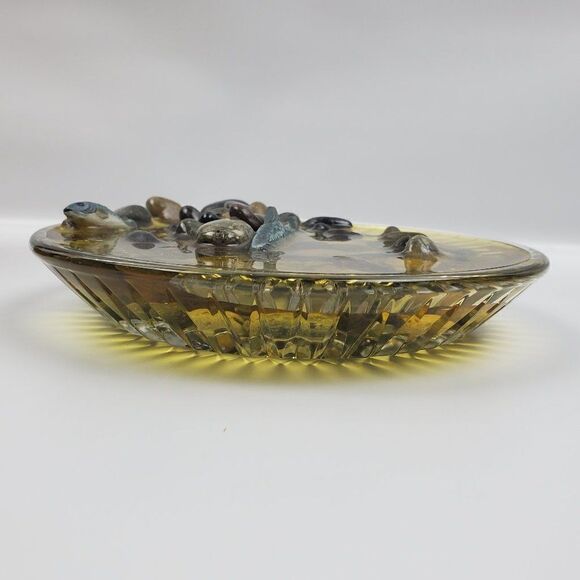 Vintage Embedded Raised Fish River Rock Clear Ribbed Glass‎ Dish Paperweight - Picture 4 of 10